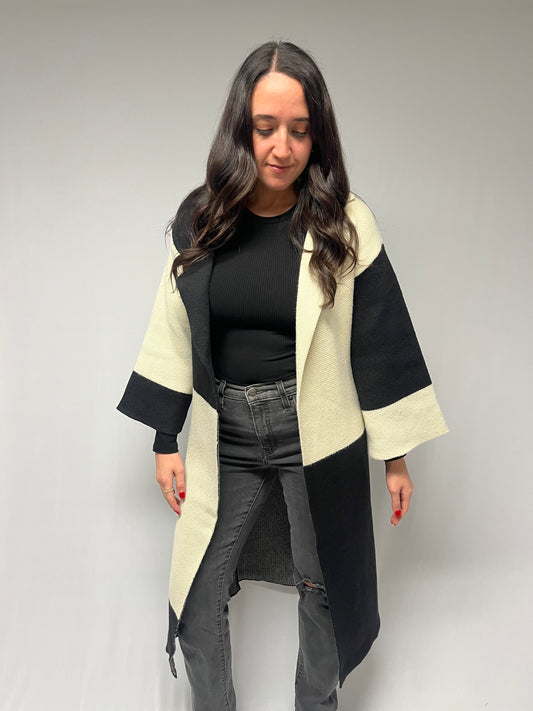 BLACK & IVORY LONG CARDIGAN SWEATER