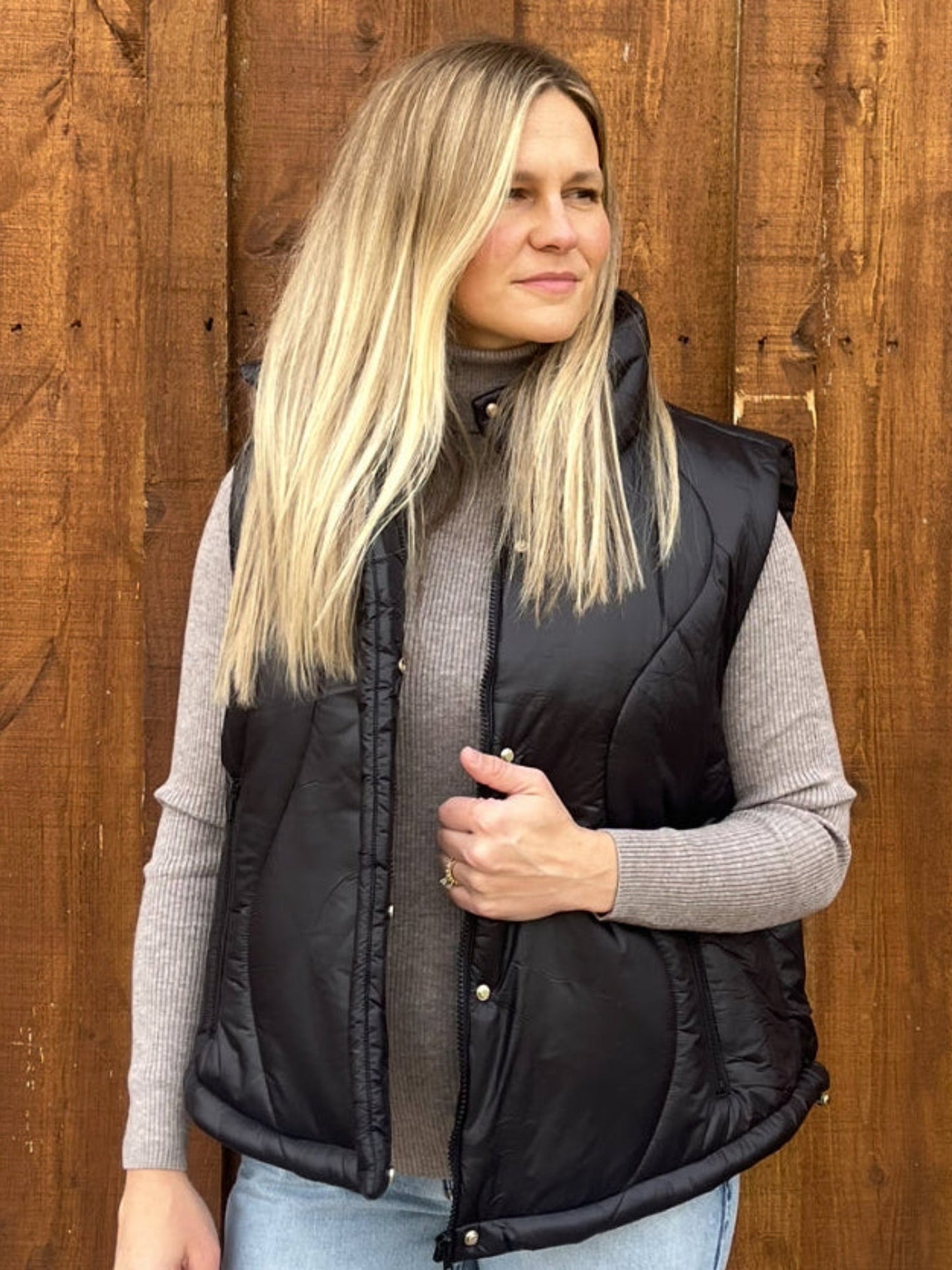 MOCK NECK ZIPPER FRONT PUFFER VEST