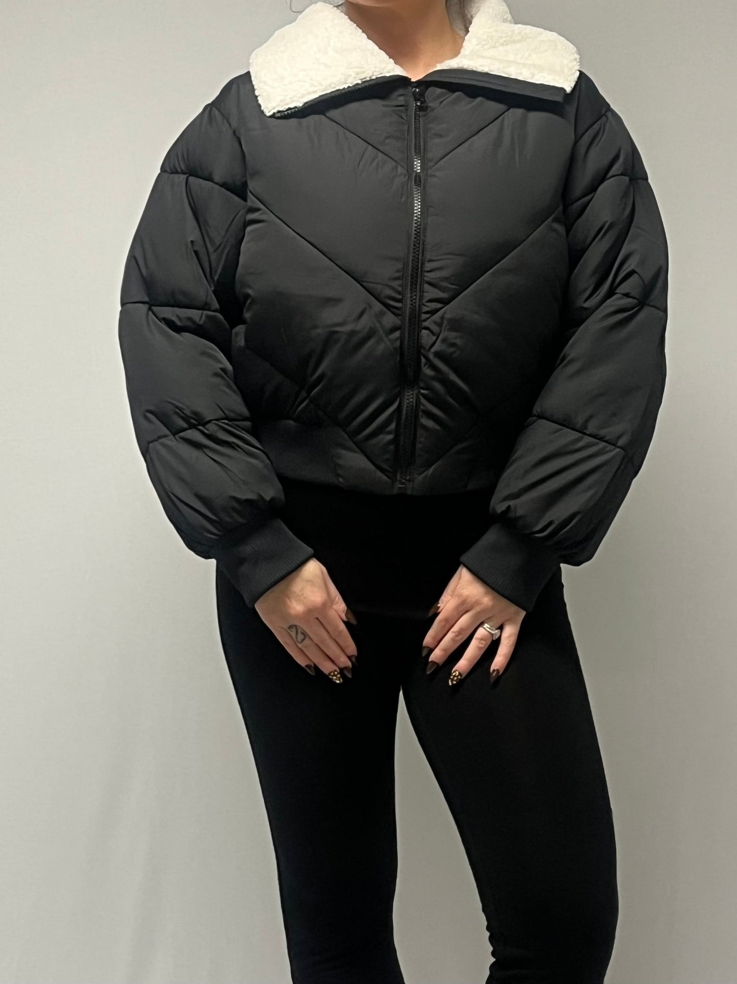 SHERPA COLLAR PUFFER JACKET