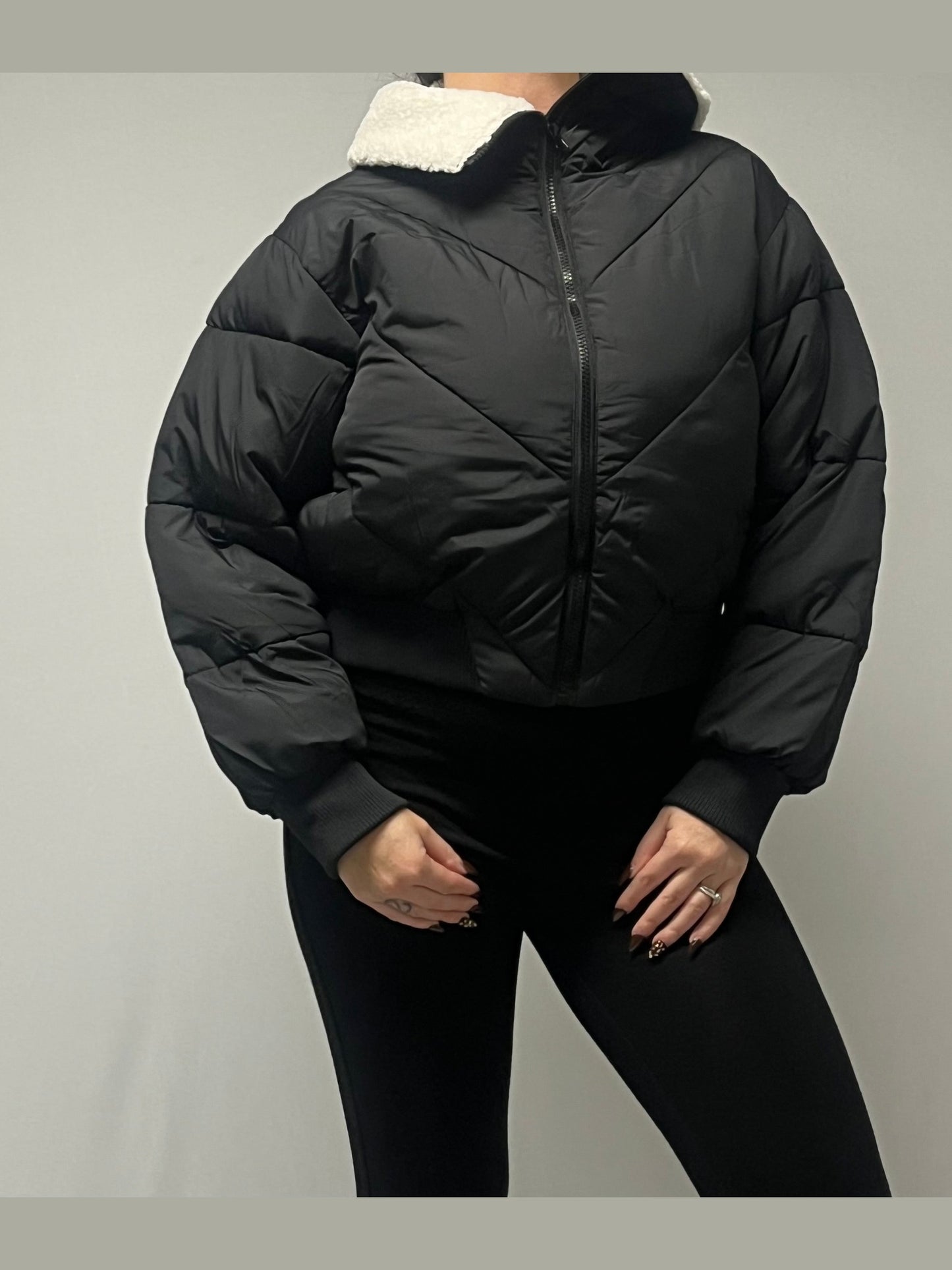 SHERPA COLLAR PUFFER JACKET