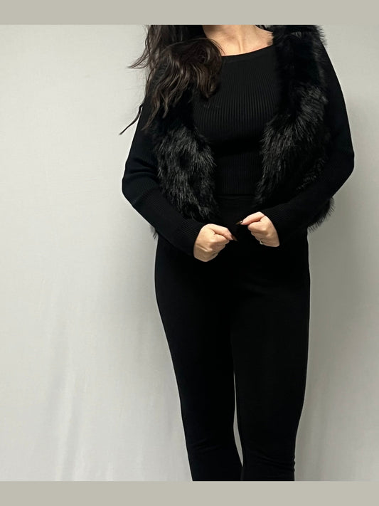 BLACK FAUX FUR OPEN VEST